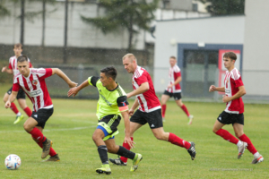 Mecz piątej ligi piłki nożnej: Tarnovia - Dunajec Zakliczyn